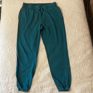 Old Navy jogger sweats. Size small (W).